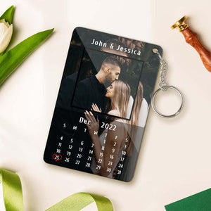 Custom Calendar Couples Keychain Photo and Text Keychain Gifts for Boyfriend Girlfriend Husband Wife